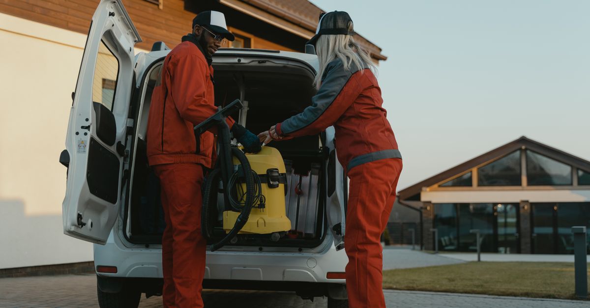locksmith mobile service van — Englewood Locksmith Corp