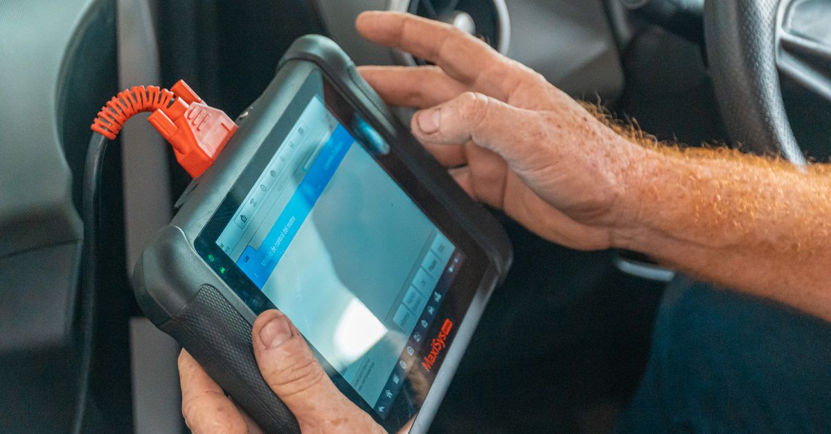 Car Key Programming Explained Without the Jargon — Englewood Locksmith Corp