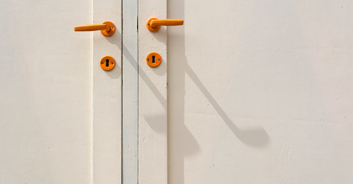 How Master Key Systems Work in Multi-Door Commercial Spaces — Englewood Locksmith Corp