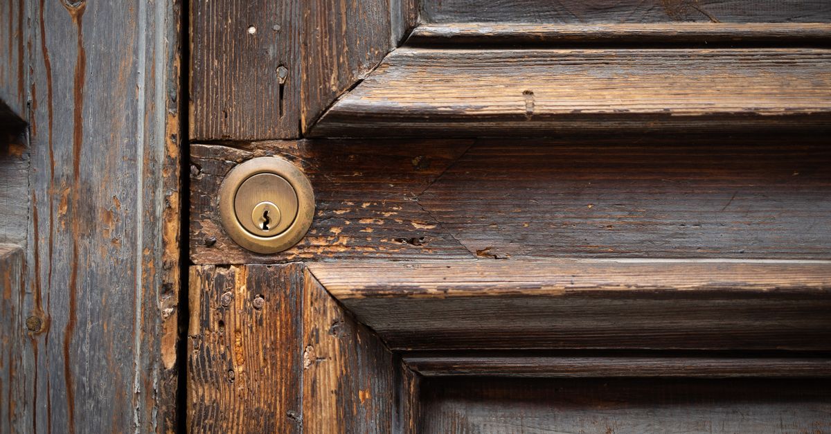 Deadbolt and Door Knob Lock Installation: Choosing the Right Hardware for Your Entry Door — Englewood Locksmith Corp